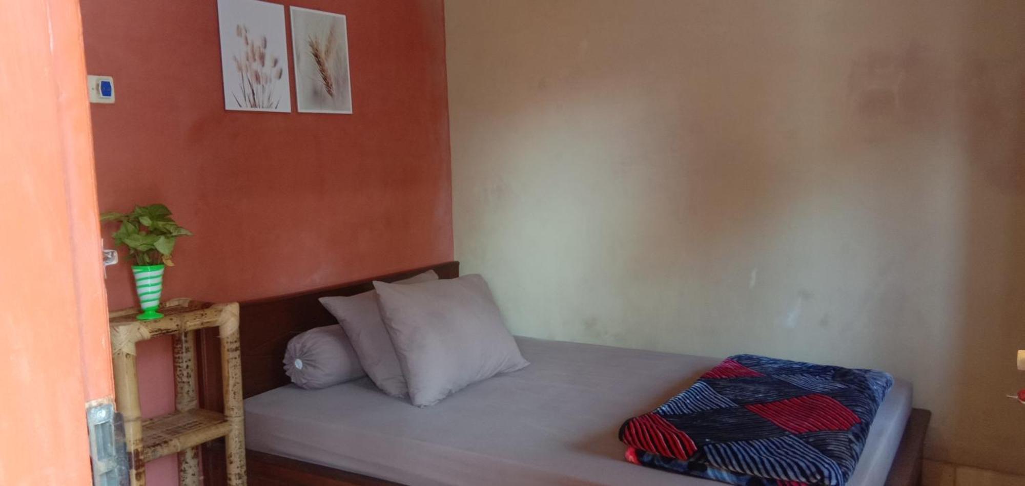 Radiya Guesthouse Sembalunlawang Room photo